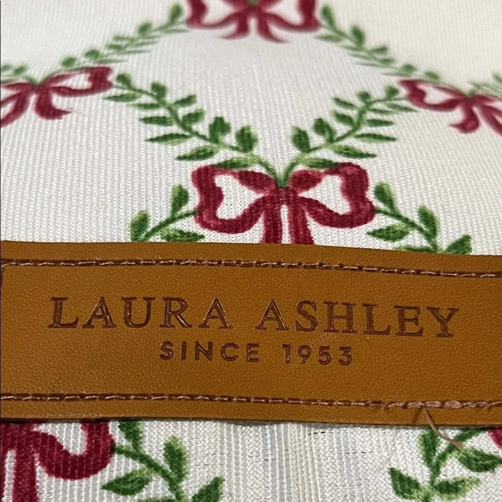 Laura Ashley laura ashley